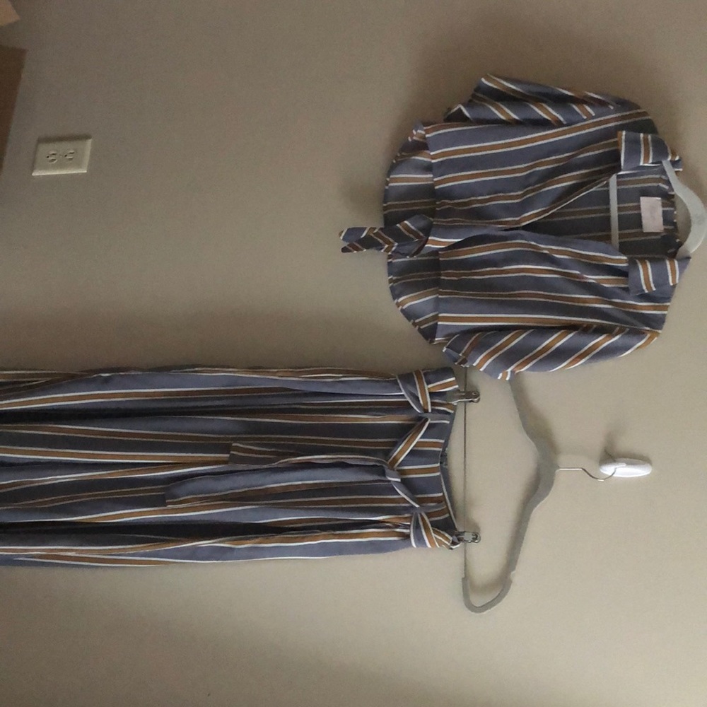Striped set